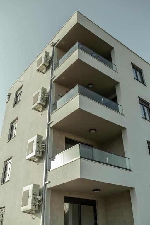 Апартаменты Premium-Designed Apartments Тиват